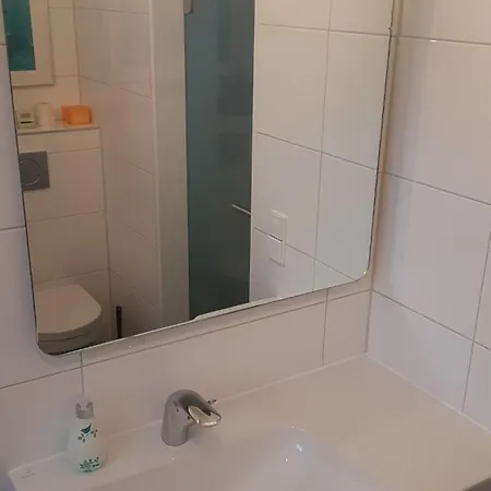 Penthouse Mit Blick Ueber Daecher Koelns * Kolonia