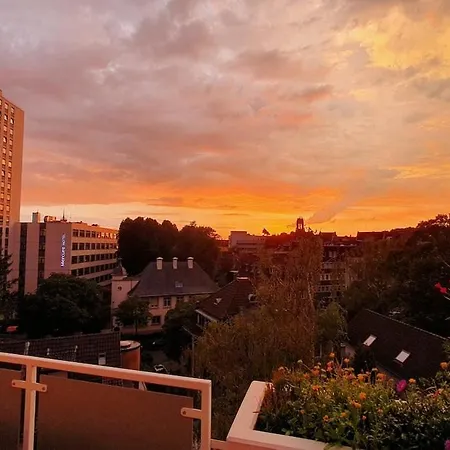 Apartament Penthouse Mit Blick Ueber Daecher Koelns *