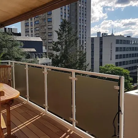 Penthouse Mit Blick Ueber Daecher Koelns Apartament *